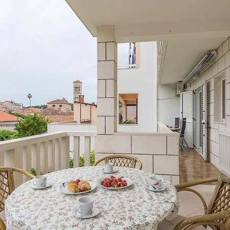 아파트 In Historic Center