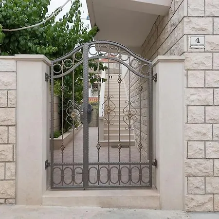 In Historic Center 아파트